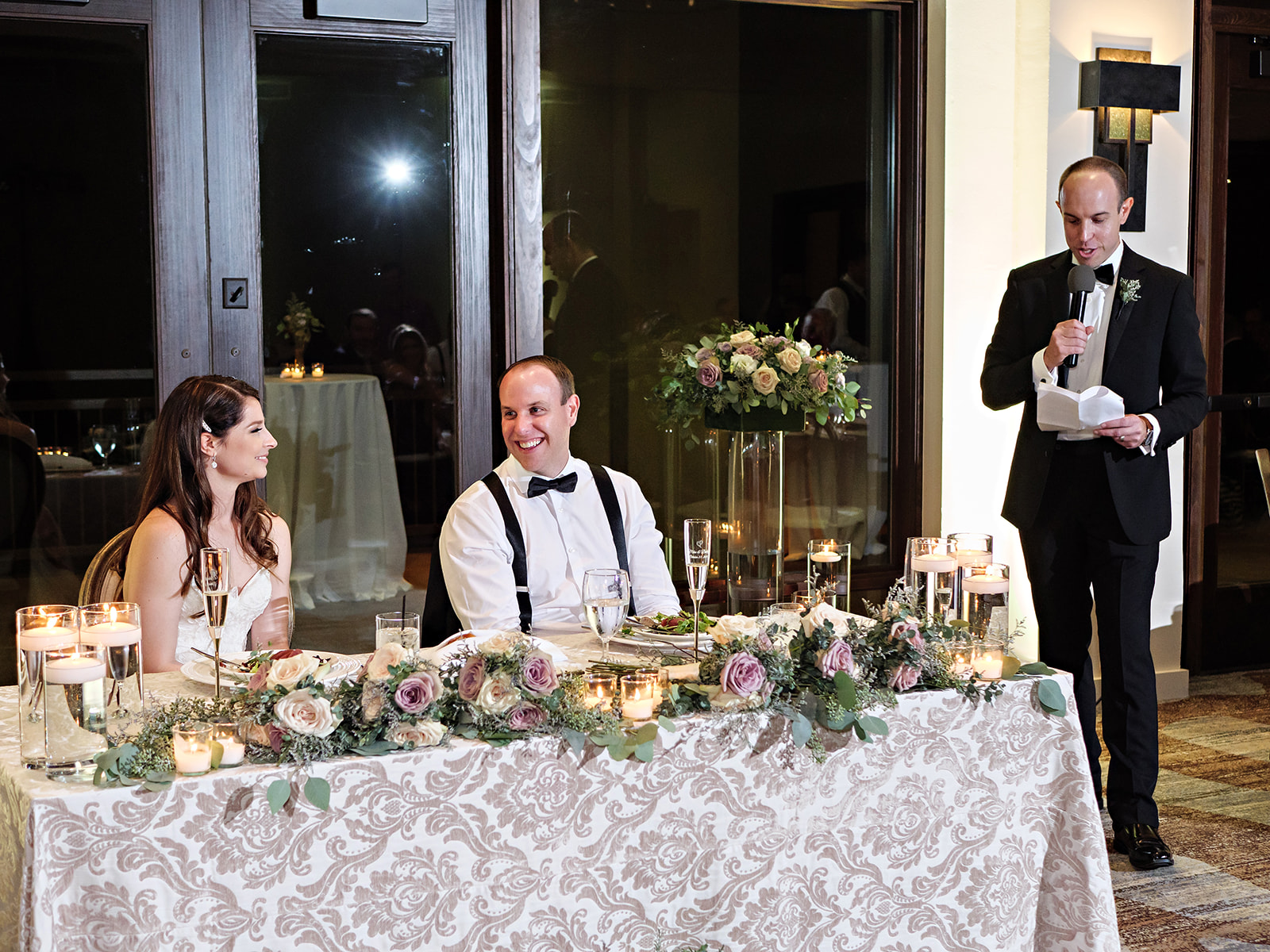 Tips for Writing the GOAT of Best Man Speeches!