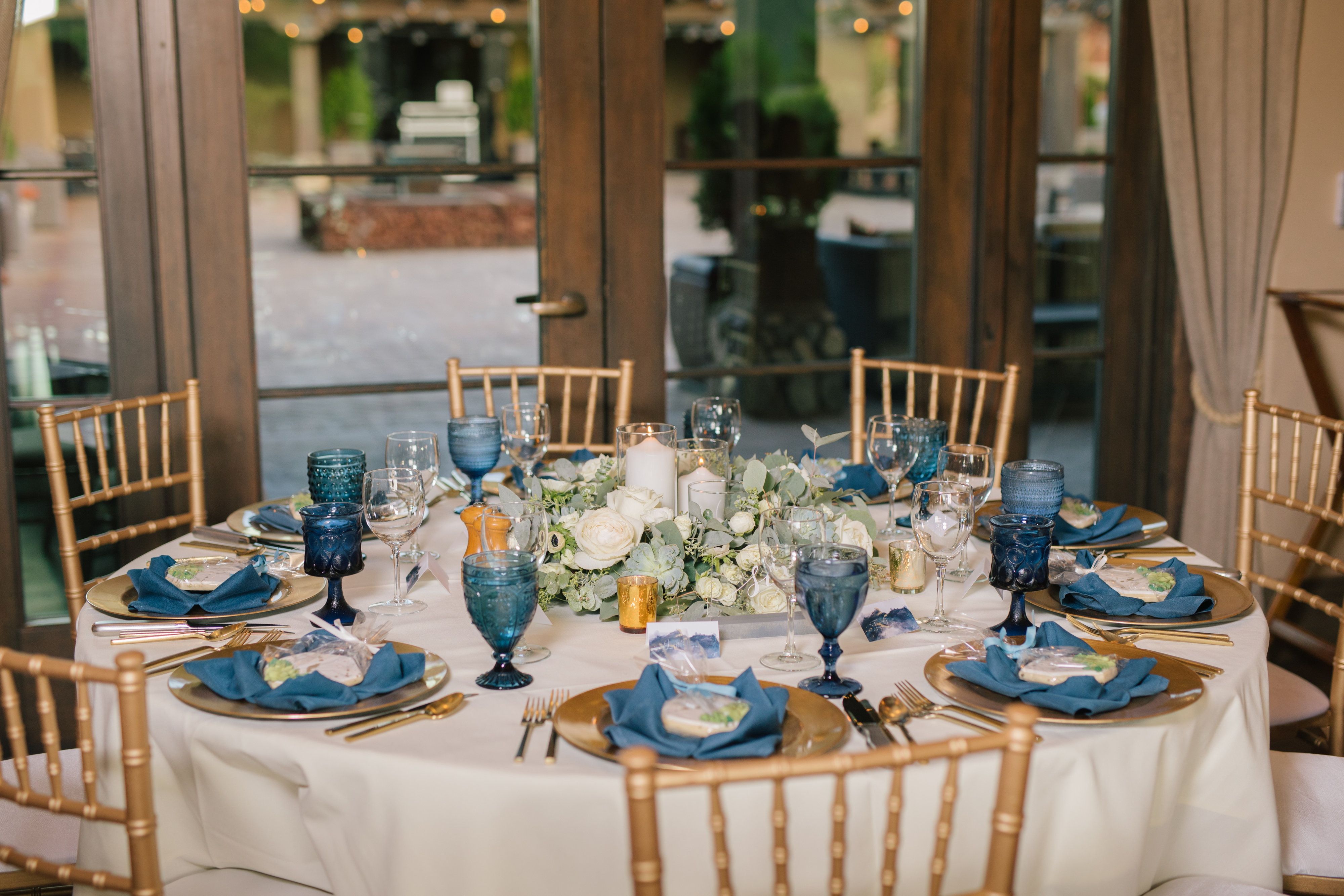How to Host an Epic Intimate Wedding